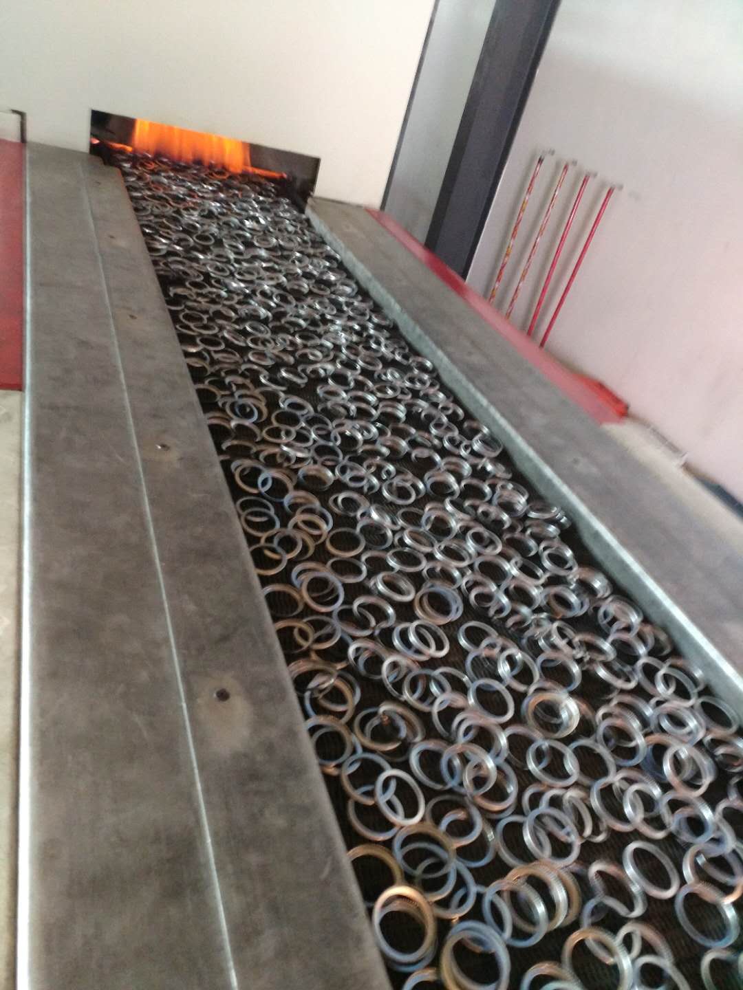網(wǎng)帶爐技術原理4.jpg